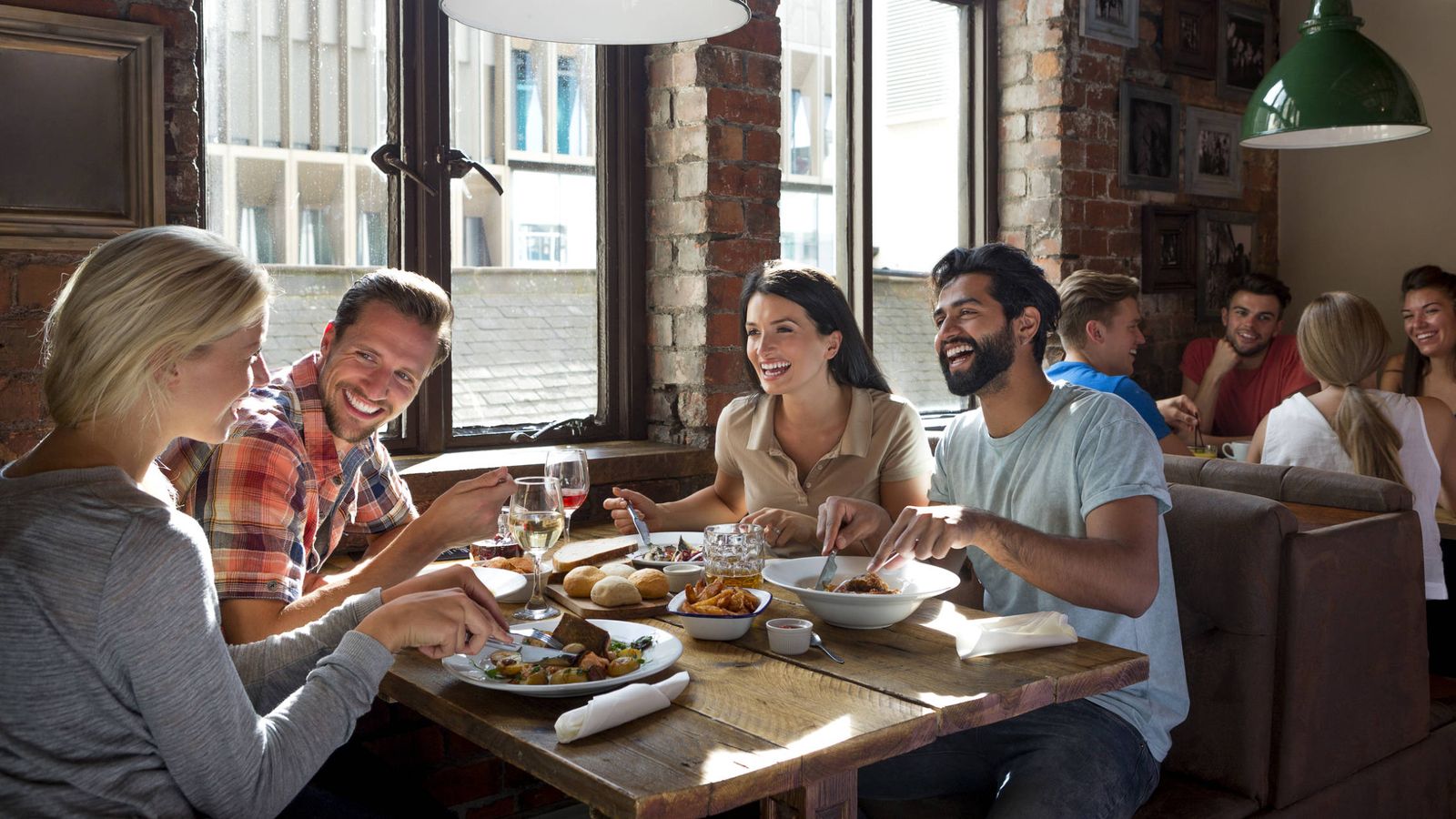 Cómo entender que cenar en un restaurante es hacer trampa: Consejos y sugerencias